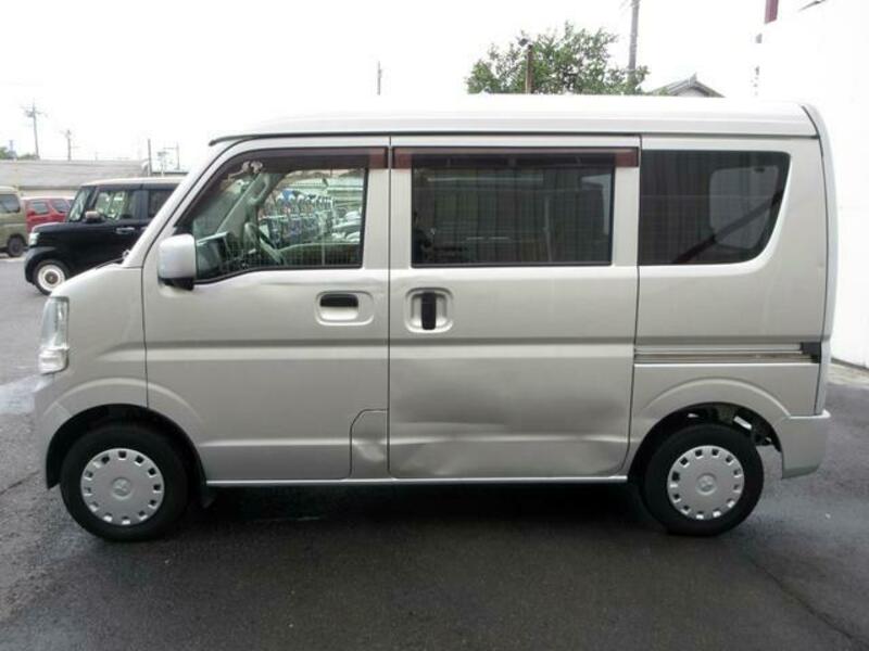 MINICAB VAN