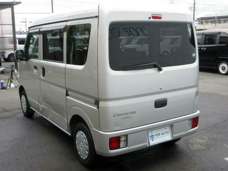 MINICAB VAN