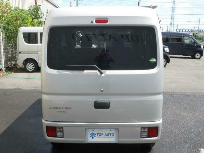 MINICAB VAN