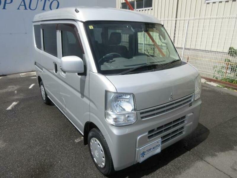 MINICAB VAN