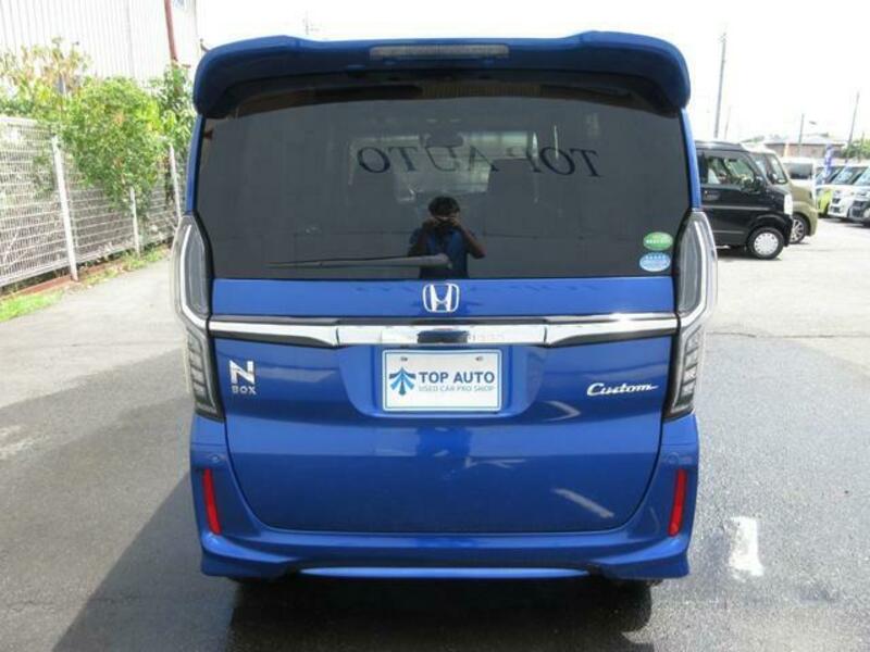 N BOX CUSTOM