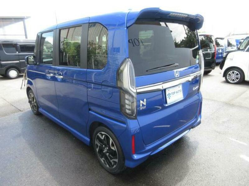 N BOX CUSTOM