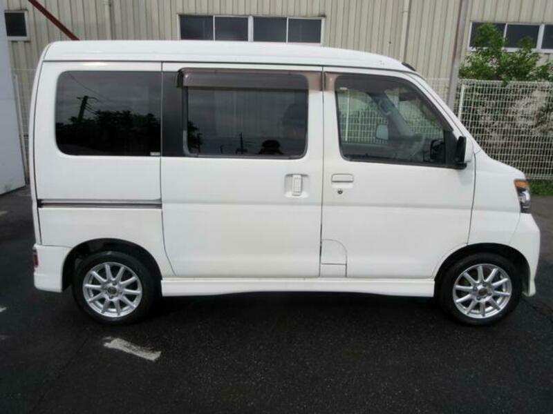 ATRAI WAGON