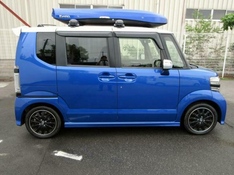N BOX CUSTOM