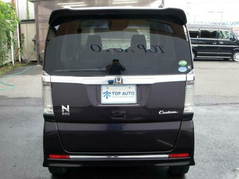N BOX CUSTOM