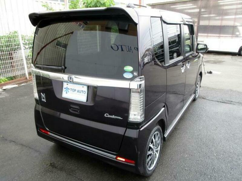 N BOX CUSTOM