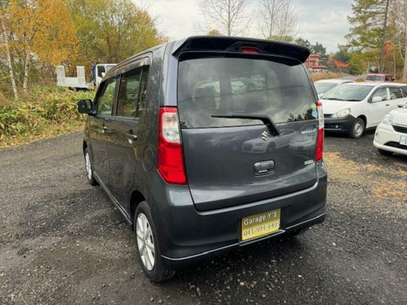 WAGON R