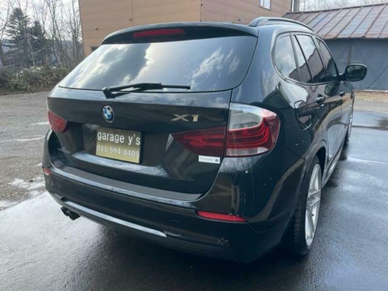 X1