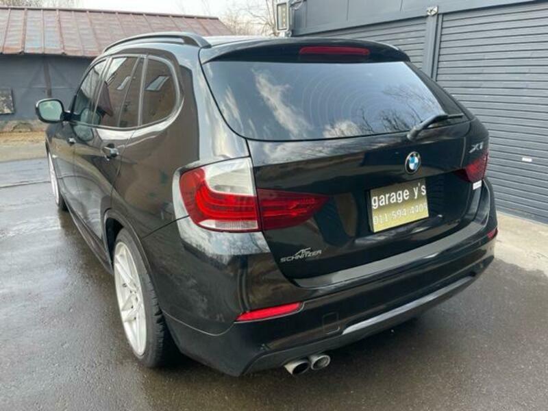 X1