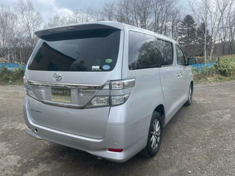 VELLFIRE