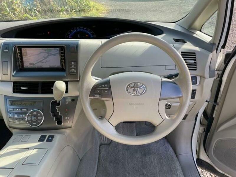 ESTIMA HYBRID