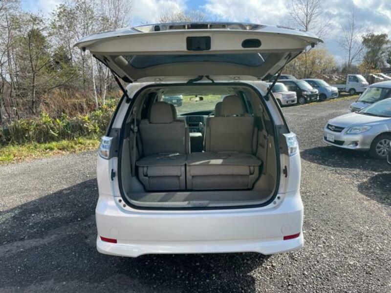 ESTIMA HYBRID