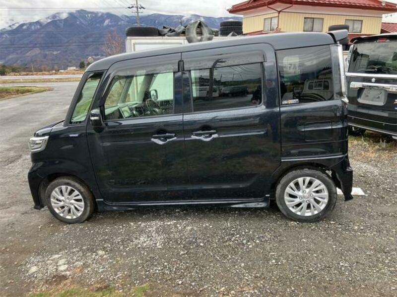 SPACIA CUSTOM