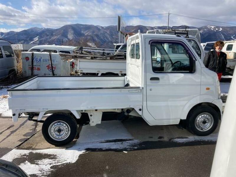 CARRY TRUCK