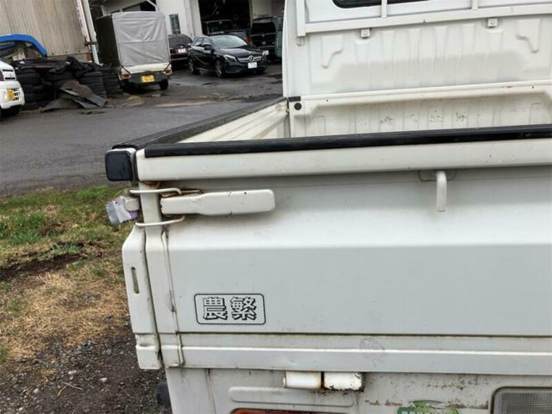 CARRY TRUCK