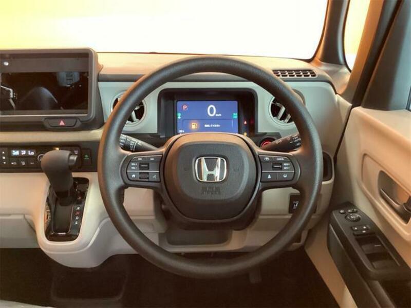 N BOX