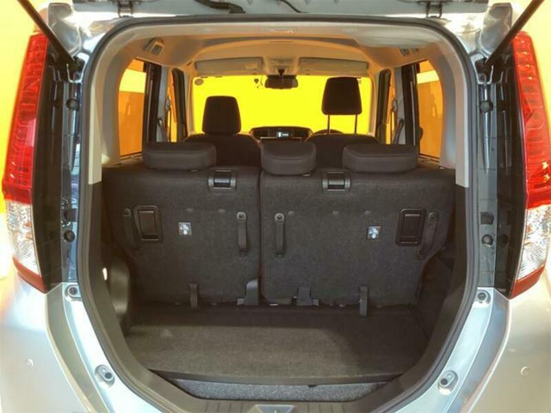 ROOMY