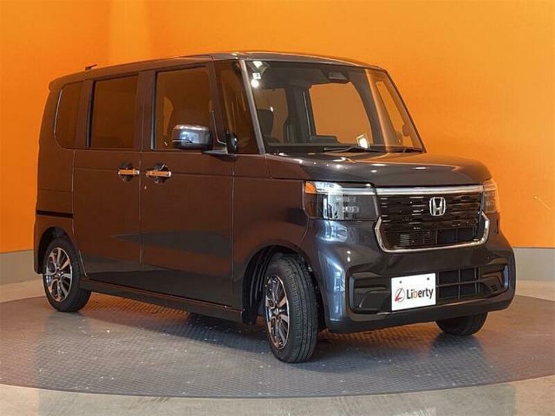 N BOX CUSTOM