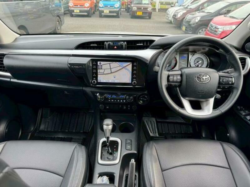 HILUX