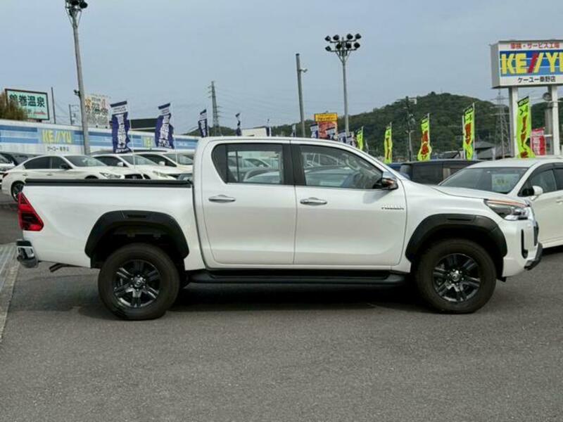 HILUX