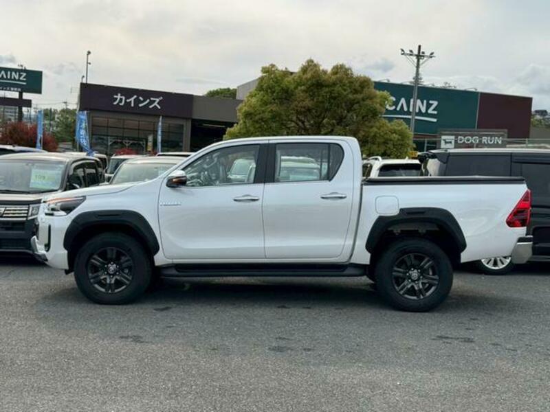 HILUX
