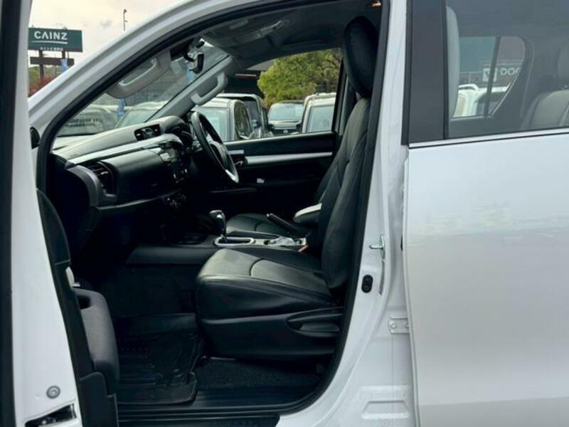HILUX