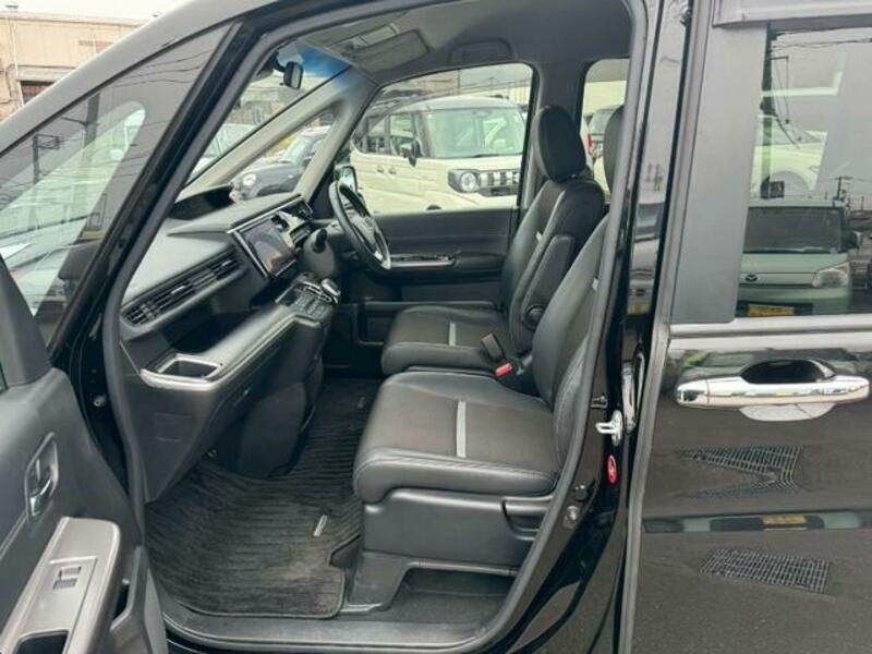 STEPWAGON SPADA