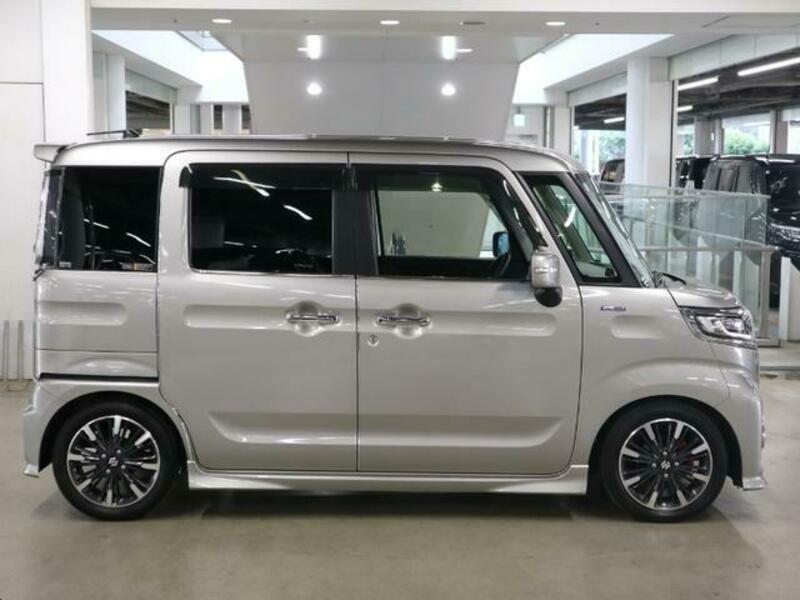 SPACIA CUSTOM