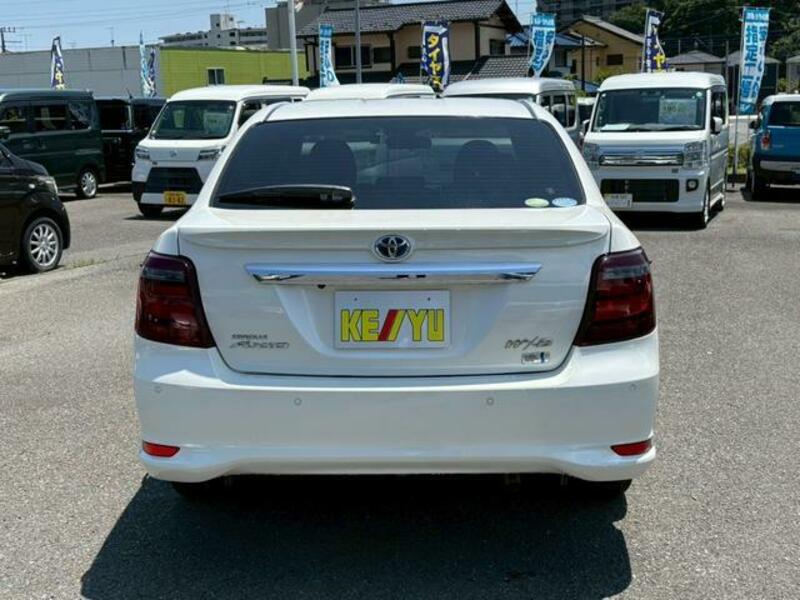 COROLLA AXIO