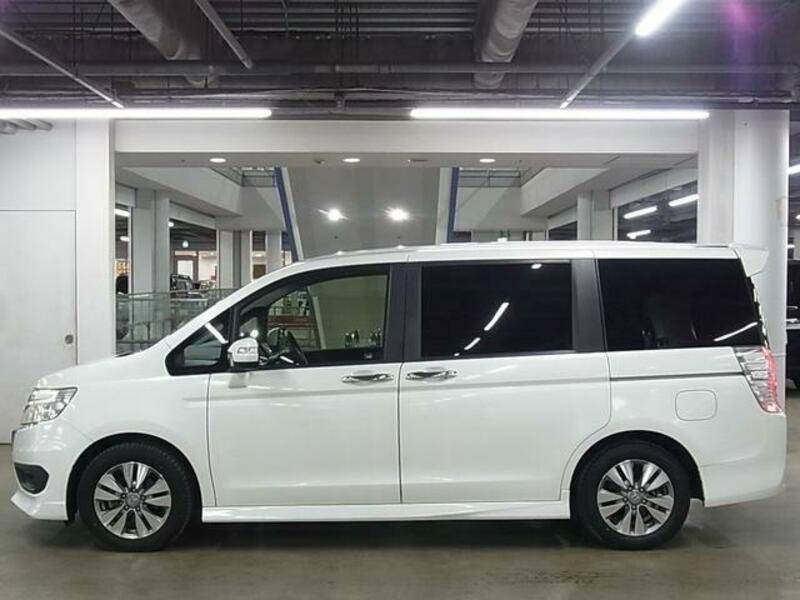 STEPWAGON SPADA