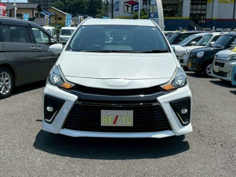 PRIUS ALPHA