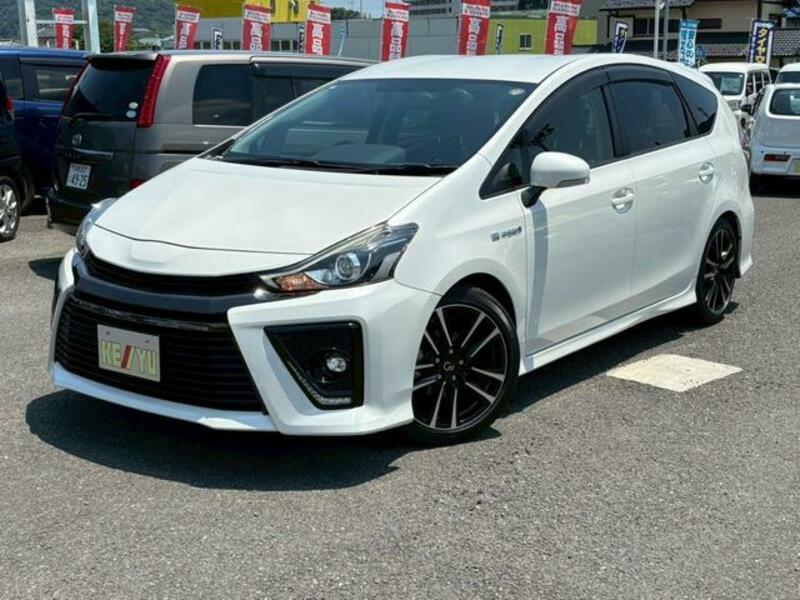 PRIUS ALPHA