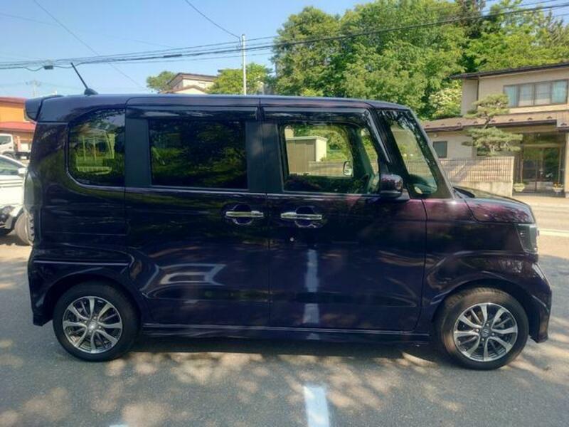 N BOX CUSTOM