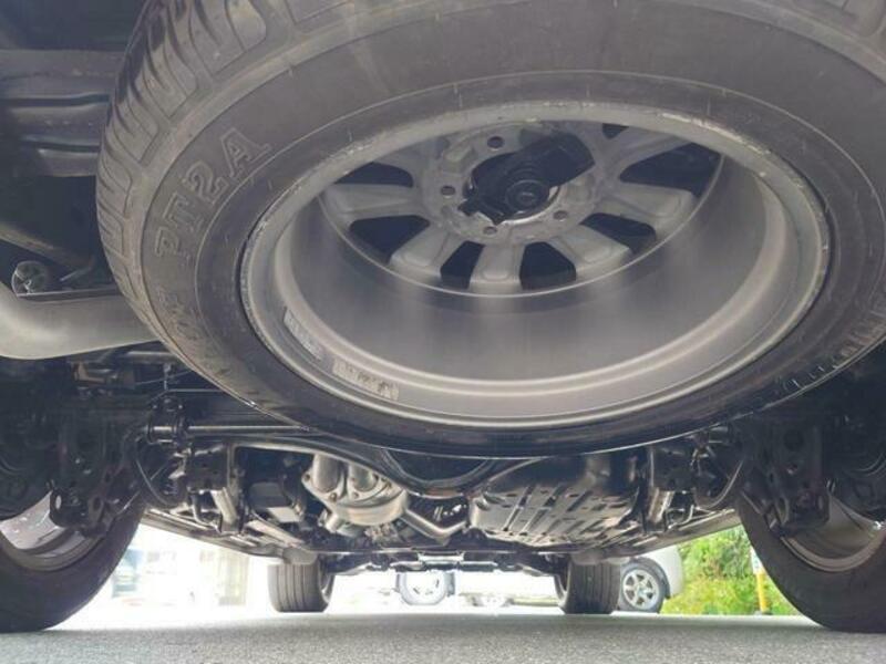 LAND CRUISER