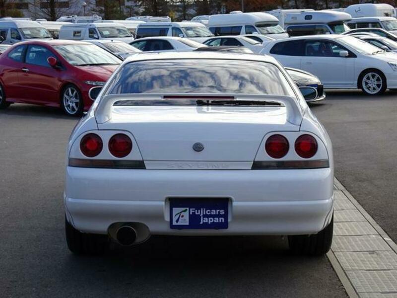 SKYLINE