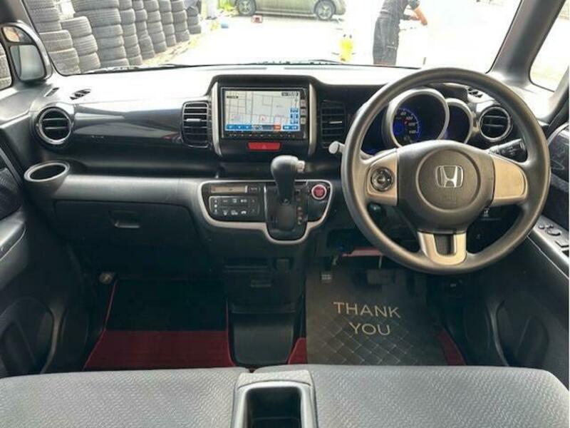 N BOX CUSTOM