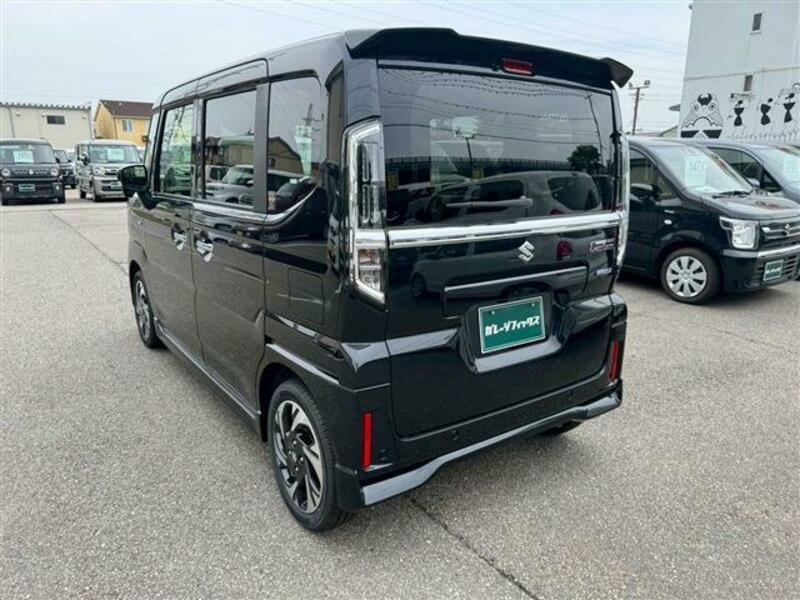 SPACIA CUSTOM