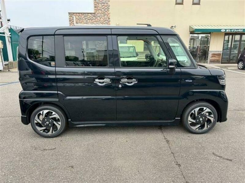 SPACIA CUSTOM
