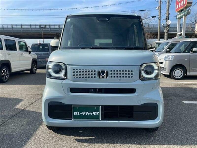 N BOX