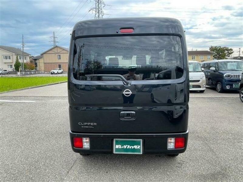 CLIPPER VAN