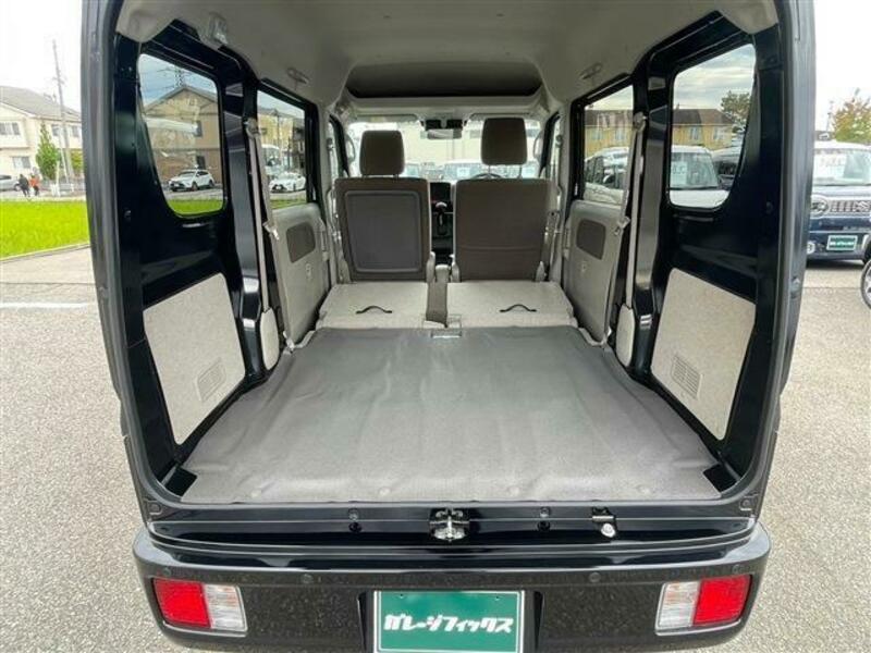 CLIPPER VAN