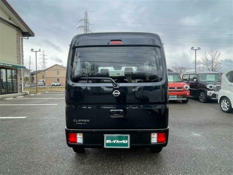 CLIPPER VAN