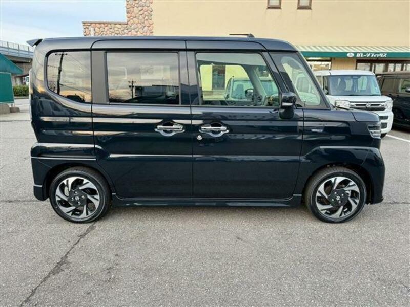 SPACIA CUSTOM