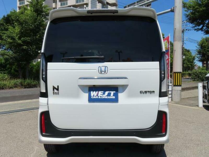 N BOX CUSTOM