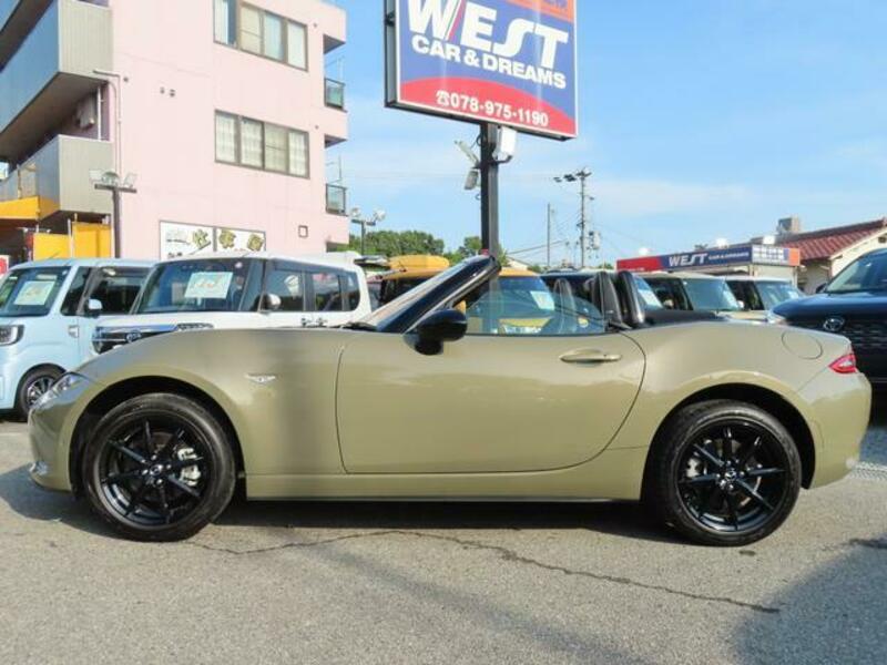 ROADSTER