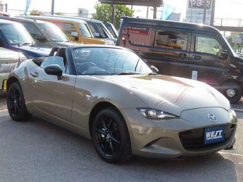 ROADSTER