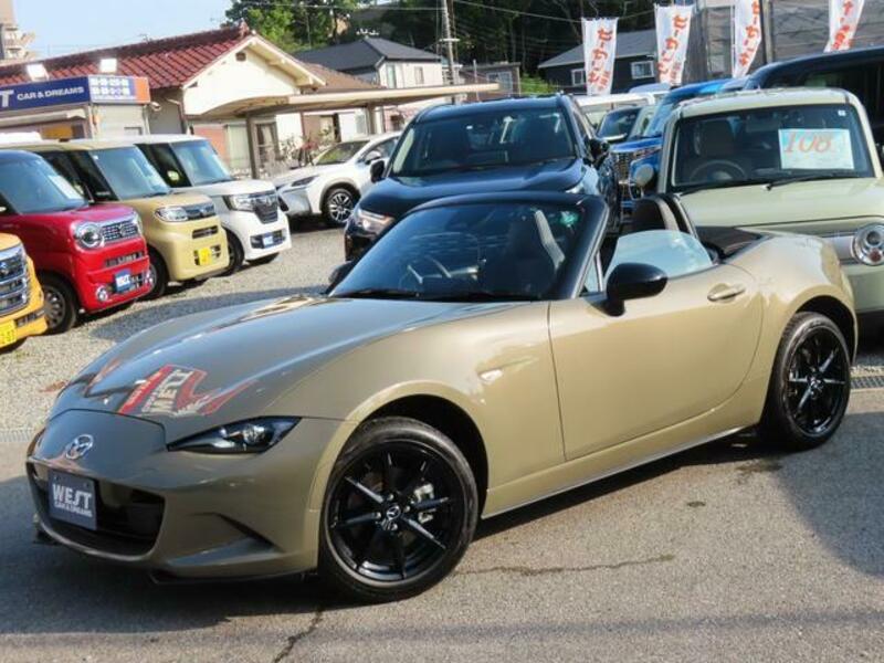 ROADSTER