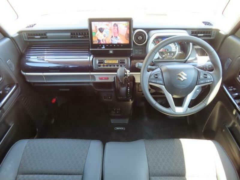 SPACIA CUSTOM