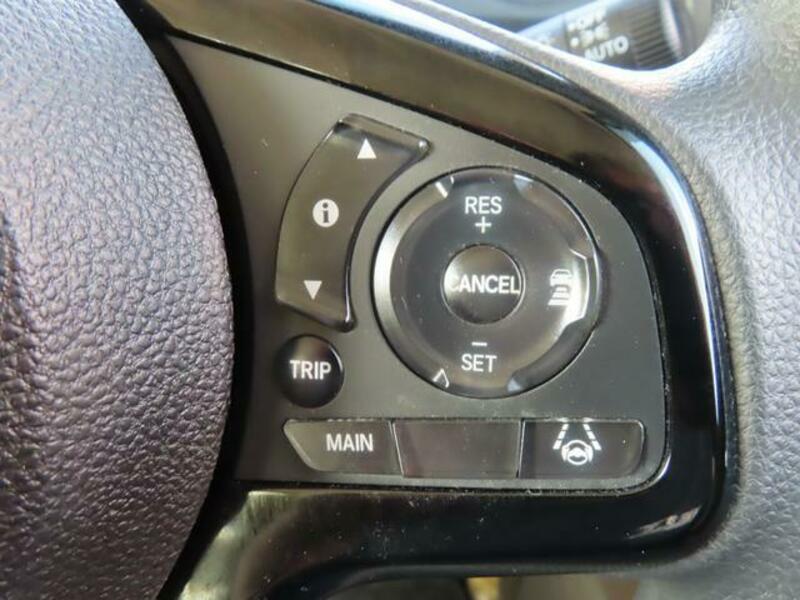 N BOX