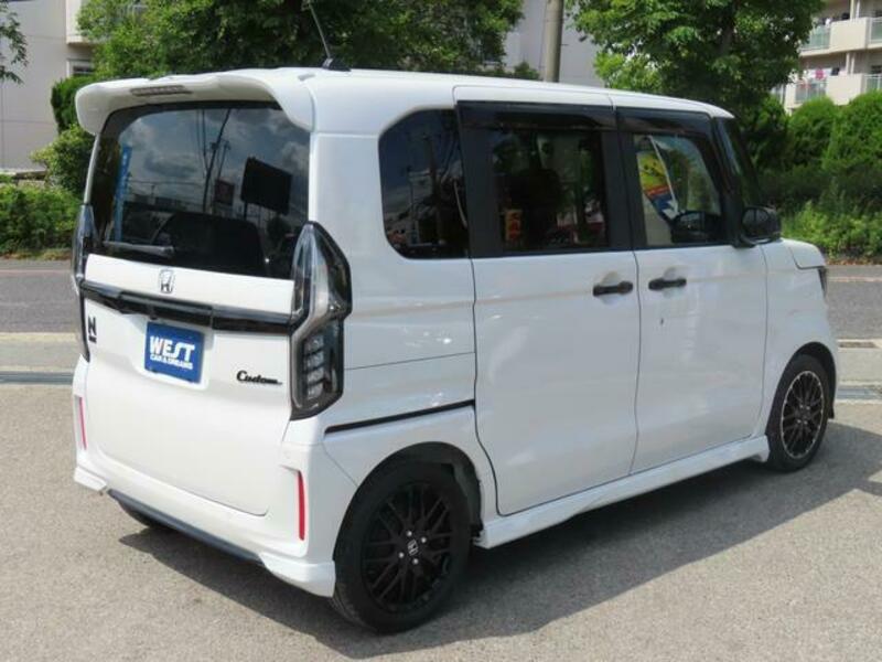 N BOX CUSTOM